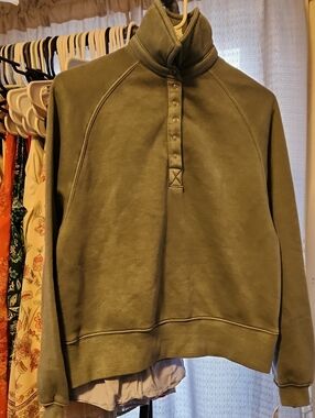 Ultra Flirt Olive Snap-Placket Pullover Sweatshirt